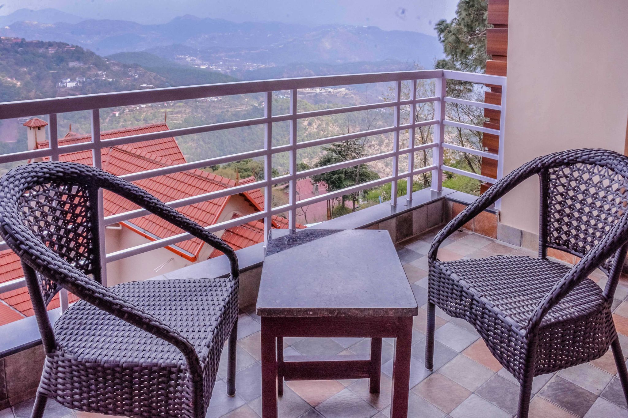 undefined The Majestic Cedar 3