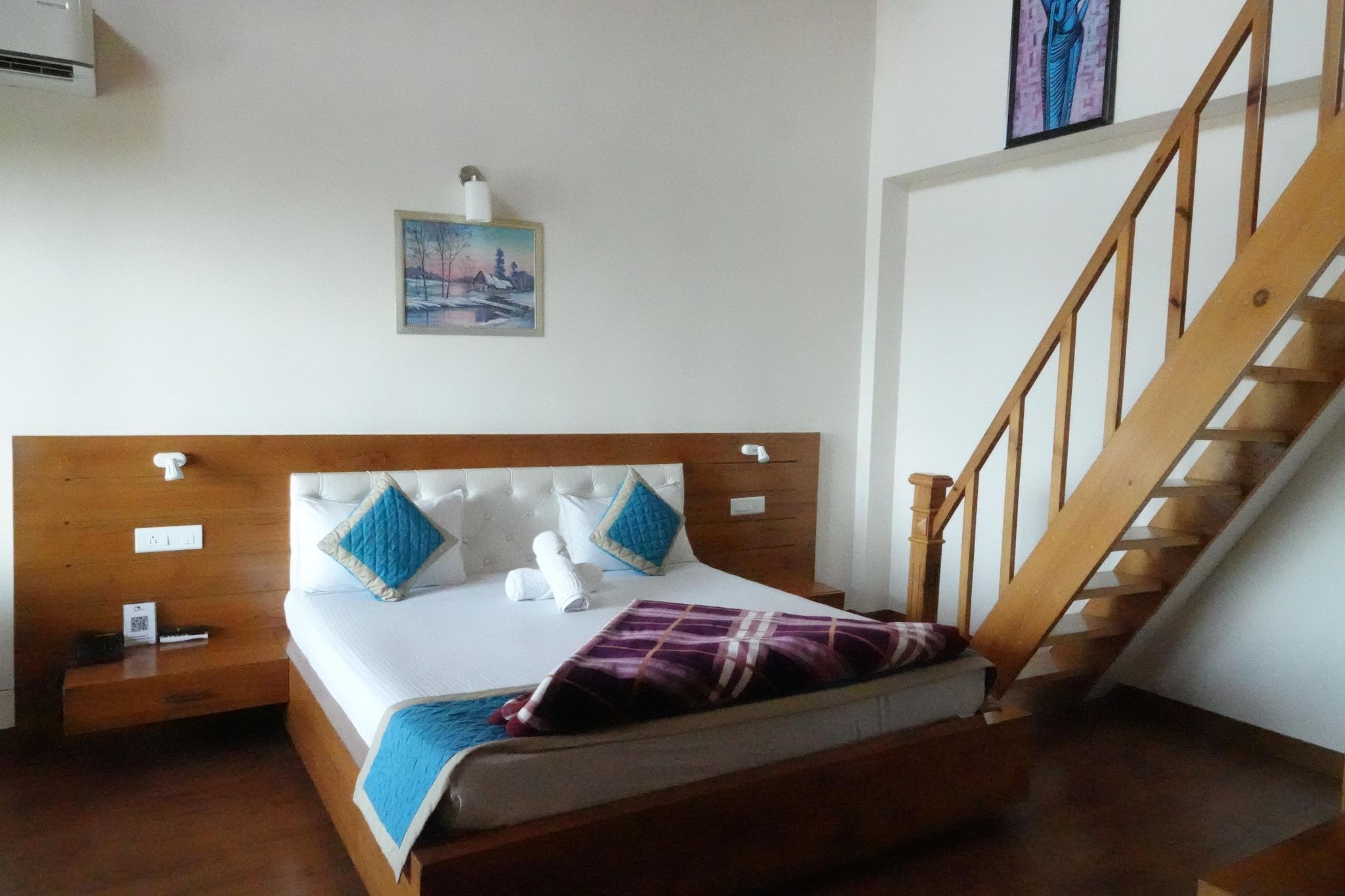 undefined The Majestic Cedar 5