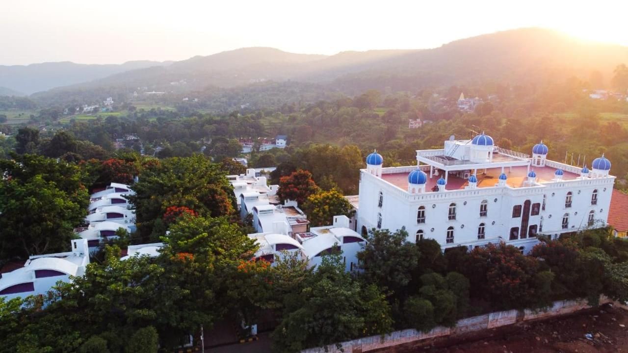 undefined AGS Holiday Resorts 2