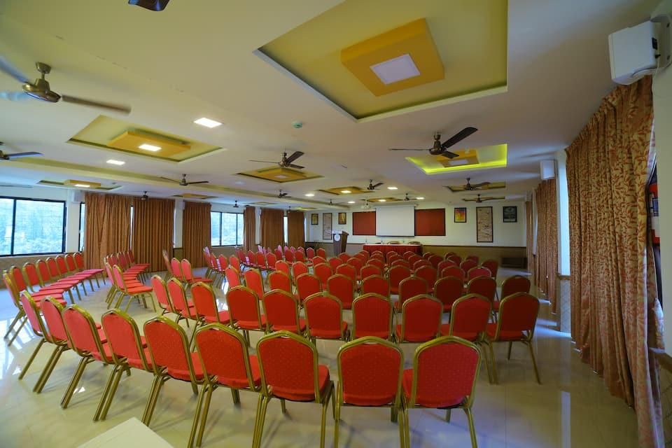 Coastal Grand Anglo French Resorts Executive Suite 14