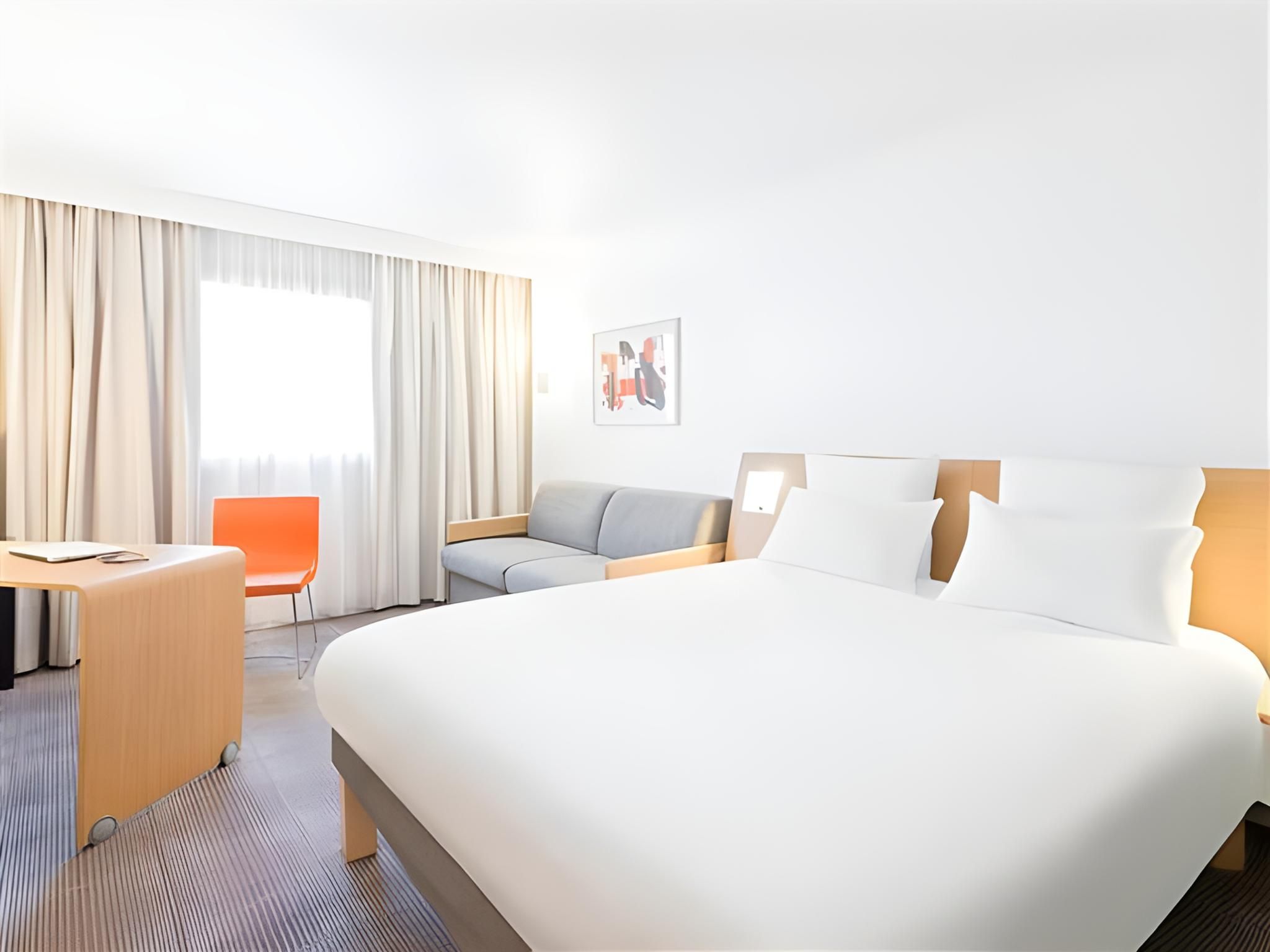 Family Superior Room - 1 double bed and 1 doubl e sofa bed.