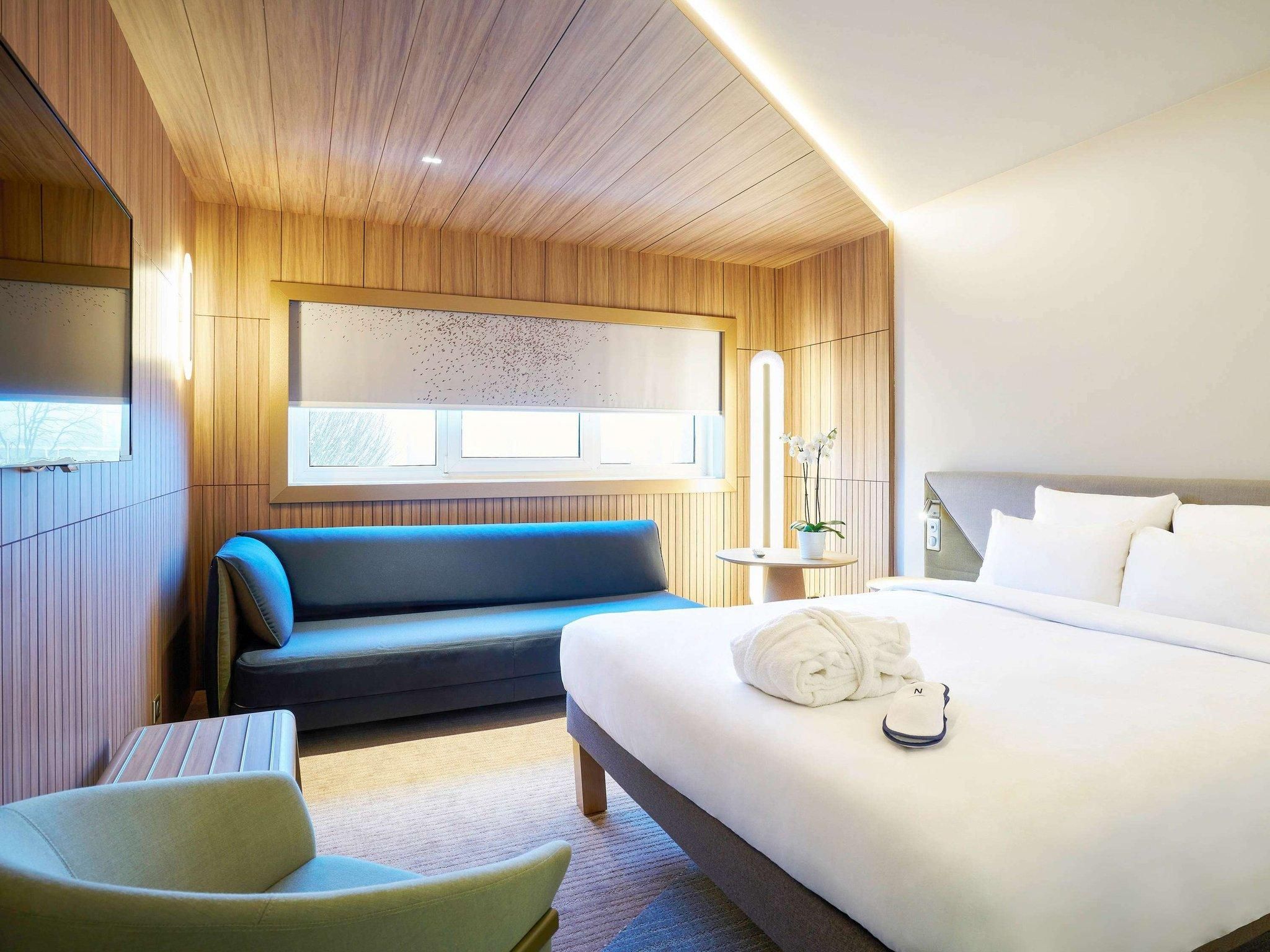 Premium Room - 1 double bed and 1 sofa bed for 2 people
