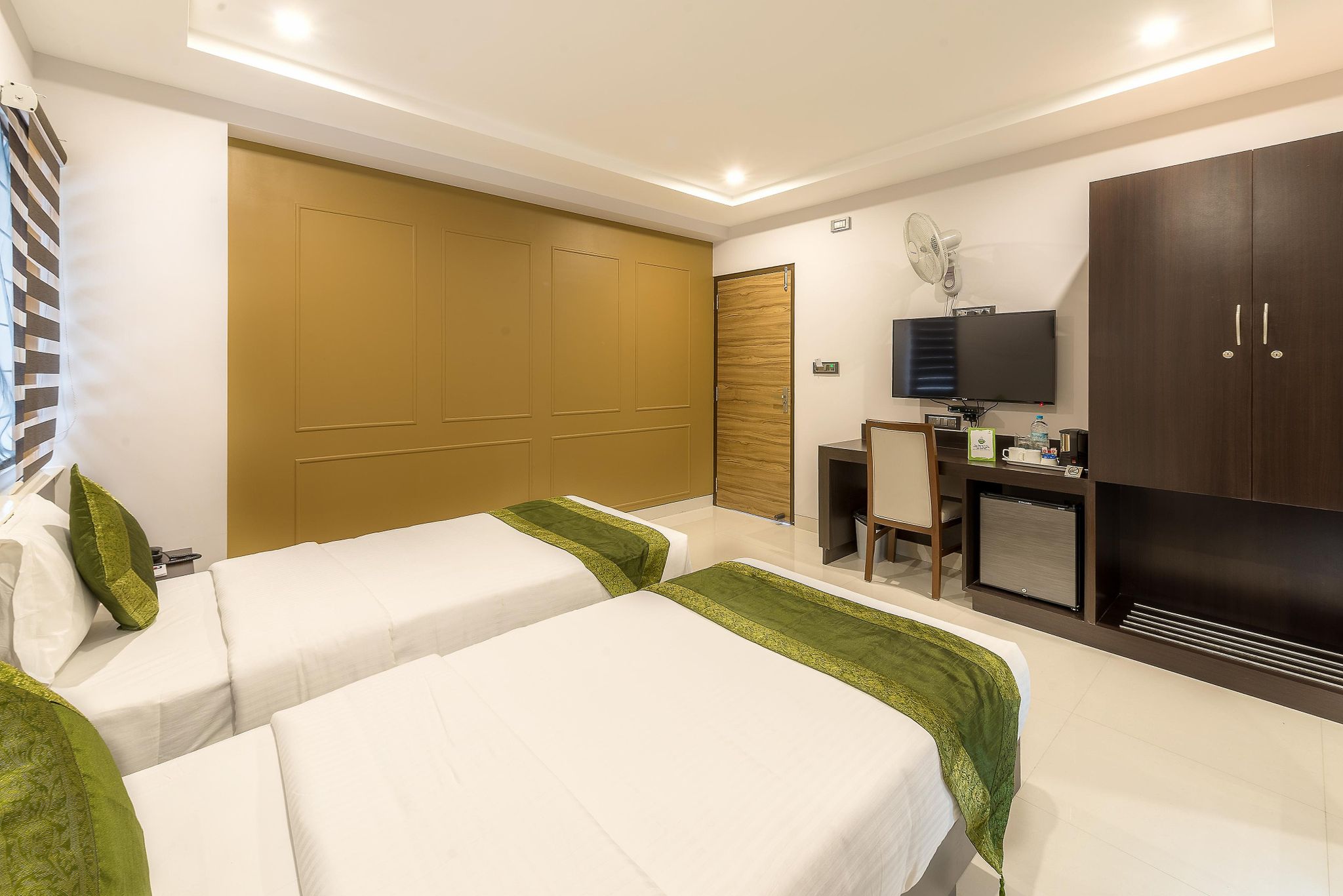 Treebo Raj Premier, Indiranagar Standard Double Room 10