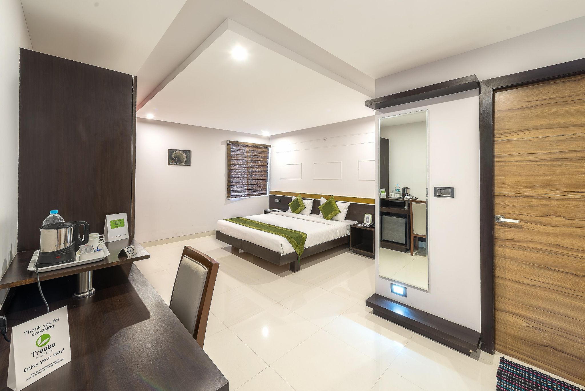 Treebo Raj Premier, Indiranagar Standard Double Room 7