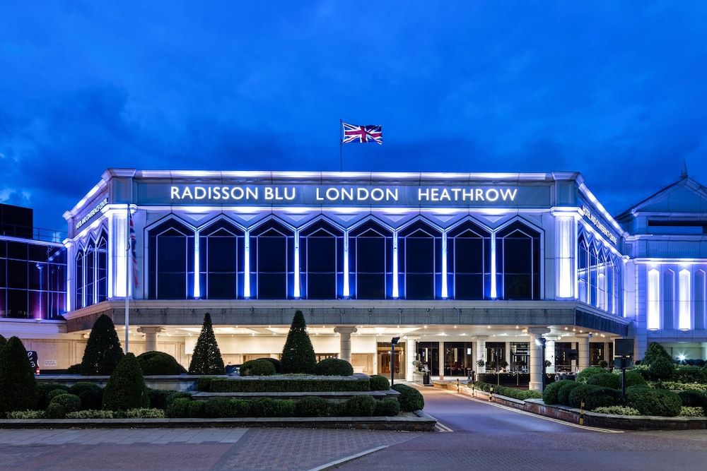 undefined Radisson Blu Hotel, London Heathrow 2