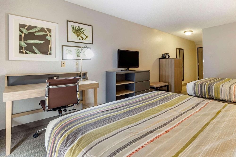 Room, 2 Queen Beds, Non Smoking