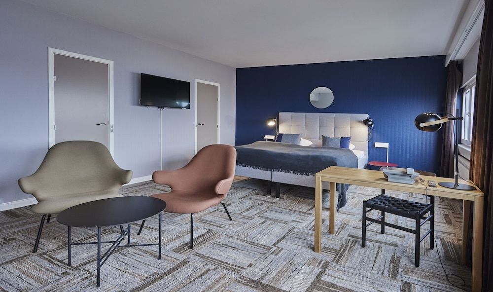 Superior Room, City View