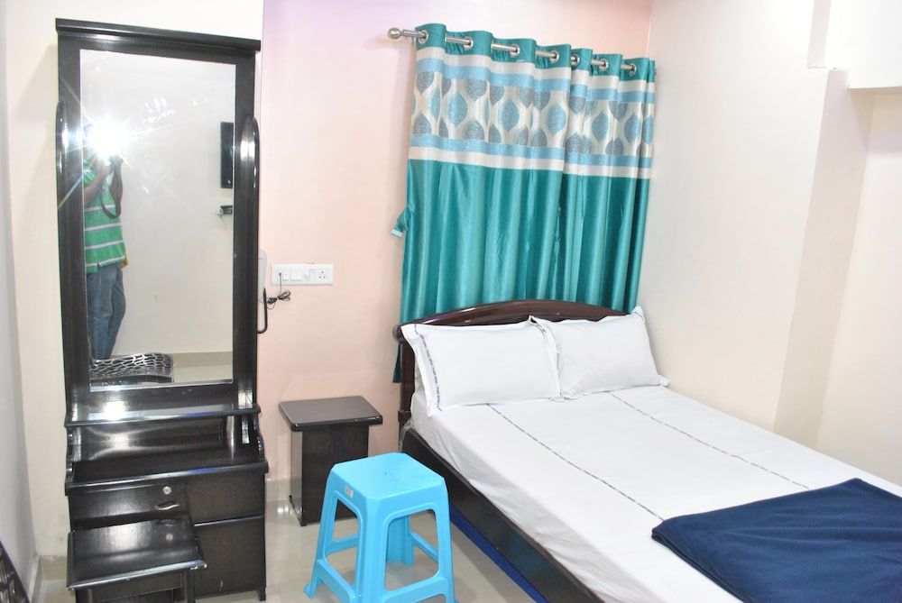 undefined iROOMZ Hotel Sagar Grand	 5