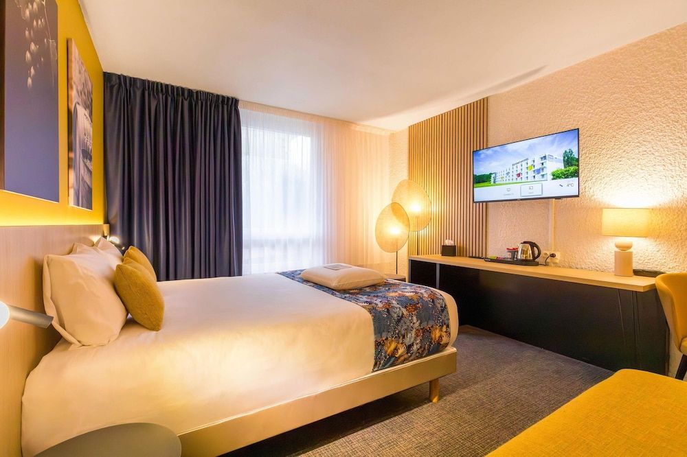 KYRIAD MONTCHANIN - Le Creusot Superior Room, 1 Double Bed 7