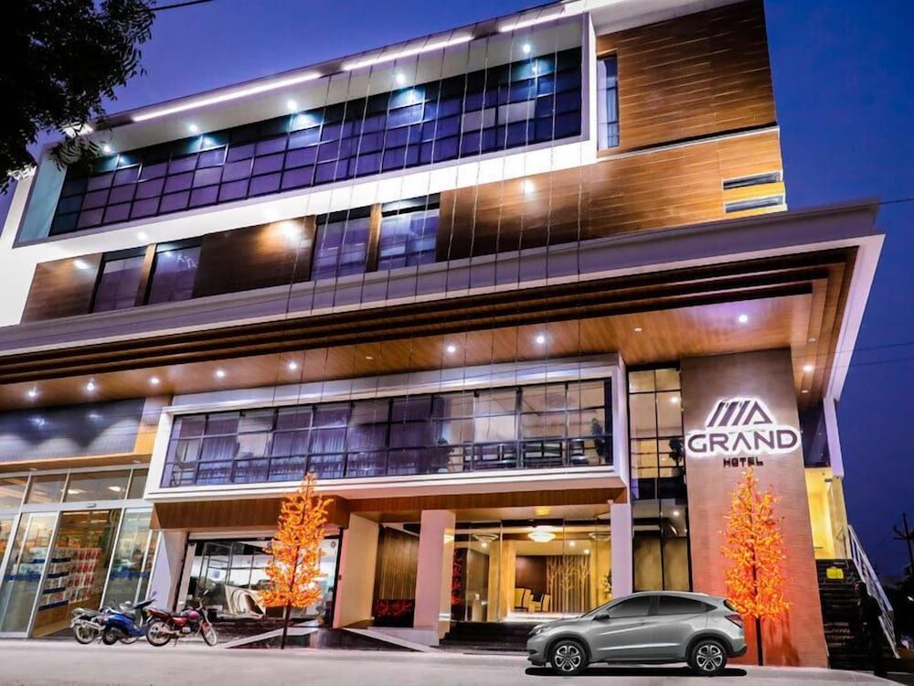 undefined  Hotel MA Grand 9