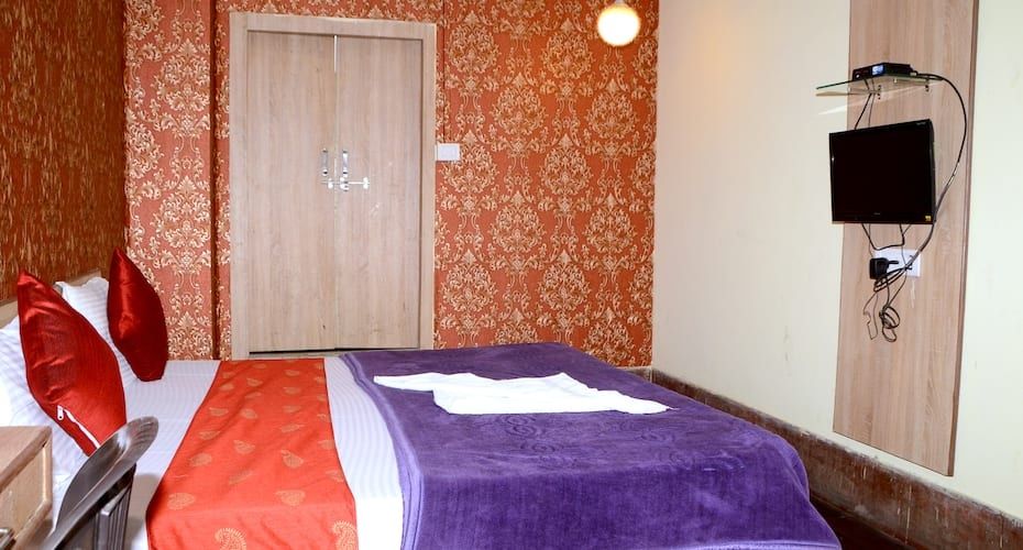 Deluxe_Ac_Room_(16)_tTah0B_proc