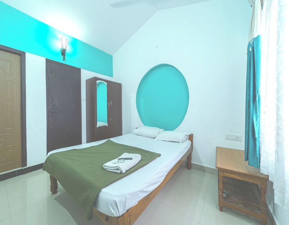 KBS Sree Paradise Kodaikanal Standard Room 2