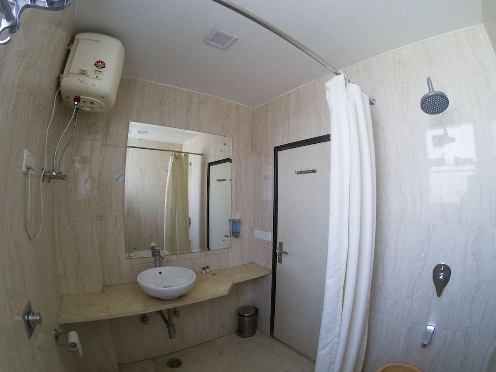 Hotel The  Orion Gopal Bhawan Standard Double Room 5