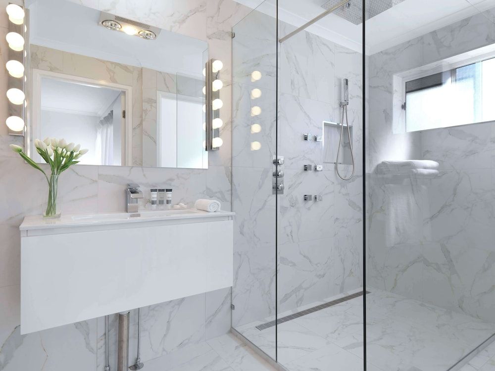 Oaks Sunshine Coast Oasis Resort Three Bedroom Villa 5