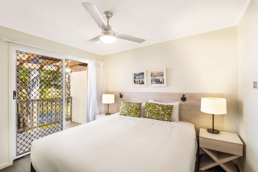 Oaks Sunshine Coast Oasis Resort Three Bedroom Villa 3