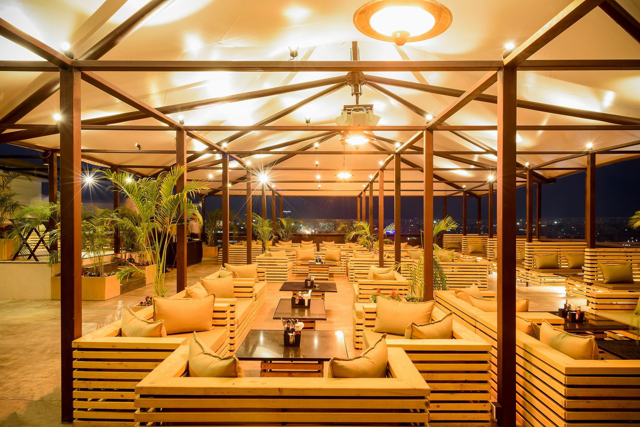 Hotel 360