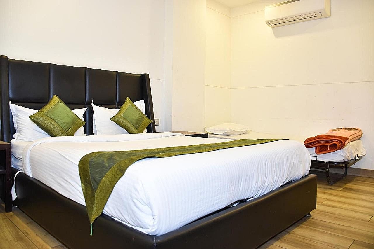 Hotel 360 Classic Room 3