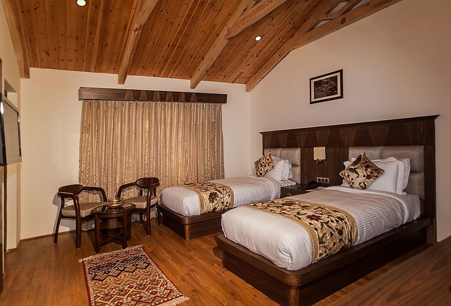 Lemon Tree Hotel, Srinagar Superior Double or Twin Room 6
