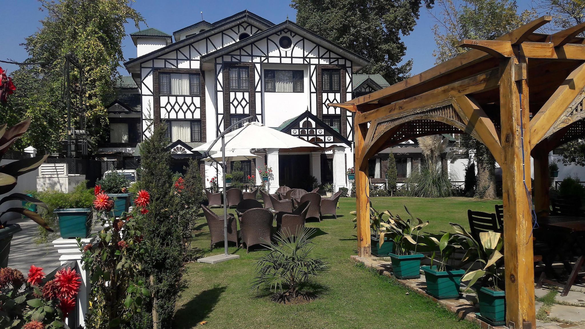 Hotel Exterior