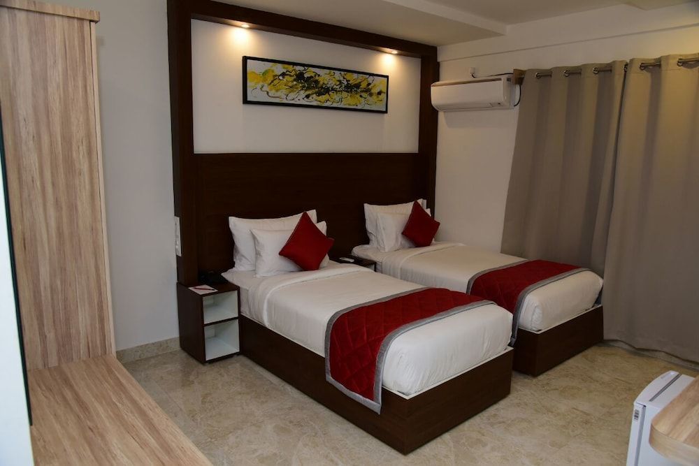 undefined Rest Inn SKR a Petrichor Hotel 5