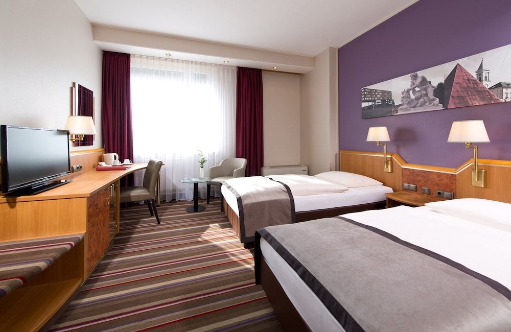 Leonardo Hotel Karlsruhe Superior Room
