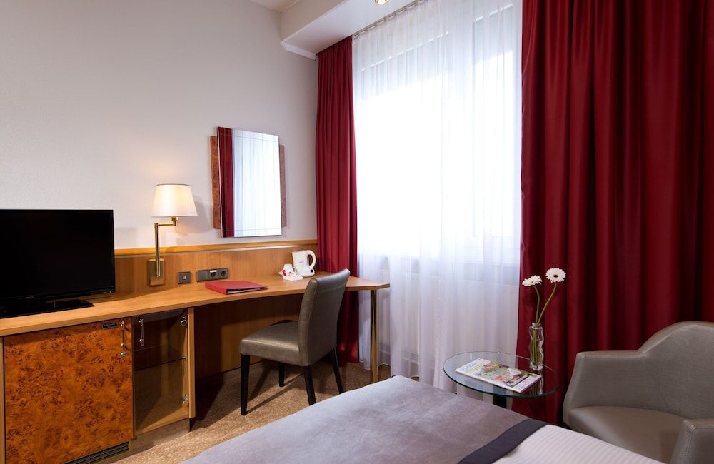 Leonardo Hotel Karlsruhe Superior Room 7