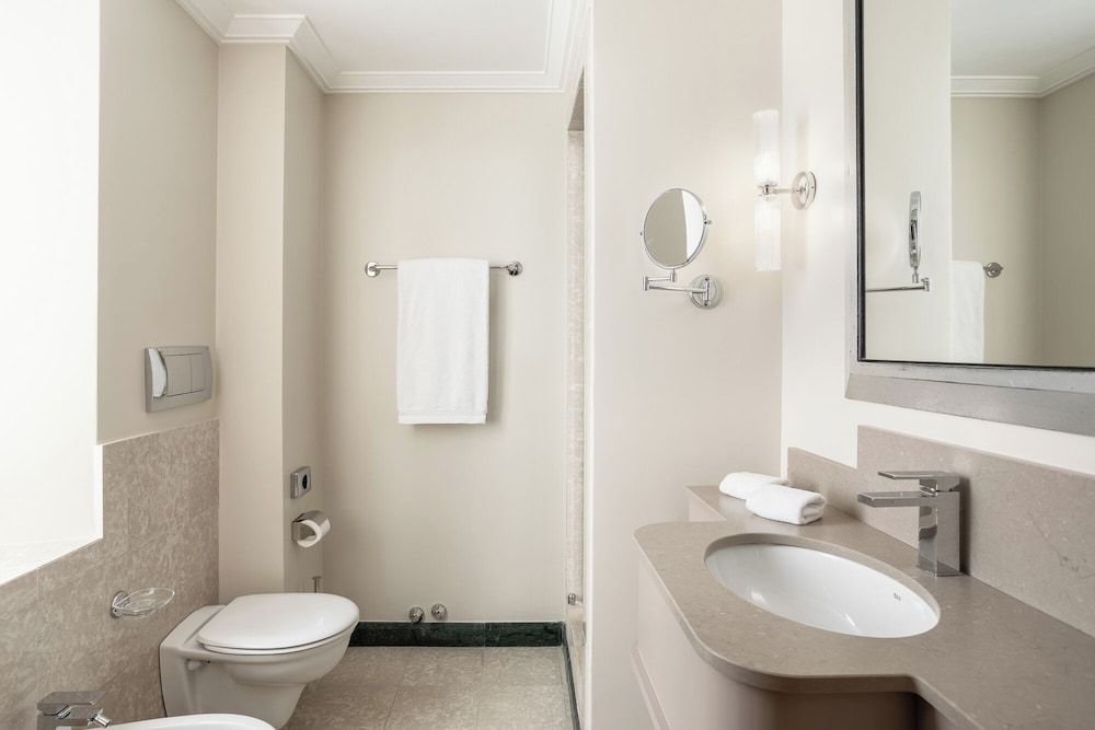 Room Mate Collection Mia, Rome Colosseum Superior Double Room 5