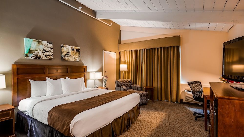 Standard Room, 1 King Bed, Non Smoking
