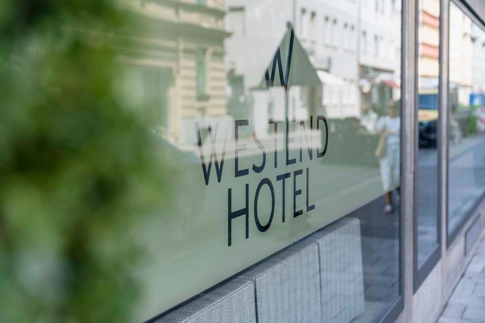 undefined Westend Hotel 6