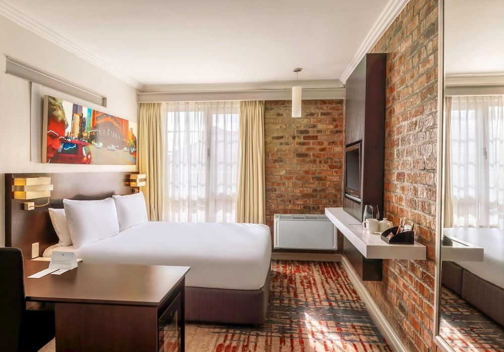 Garden Court Victoria Junction Standard King or Twn Room 2