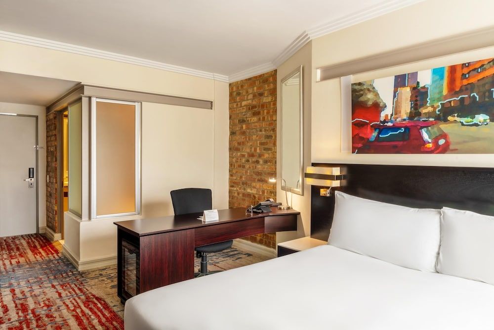 Garden Court Victoria Junction Standard King or Twn Room