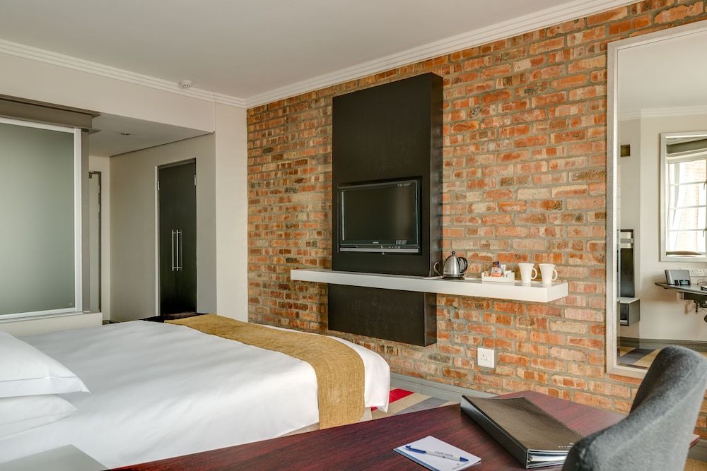 Garden Court Victoria Junction Standard King or Twn Room 4