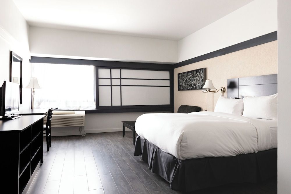 undefined Hôtel Ruby Foo's 5