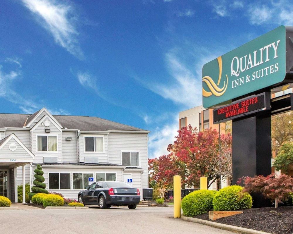 undefined Quality Inn & Suites North/Polaris 3