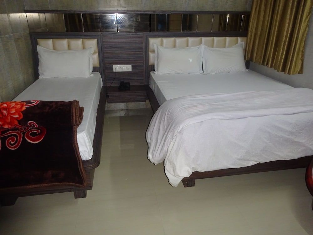 Family Room, Multiple Beds