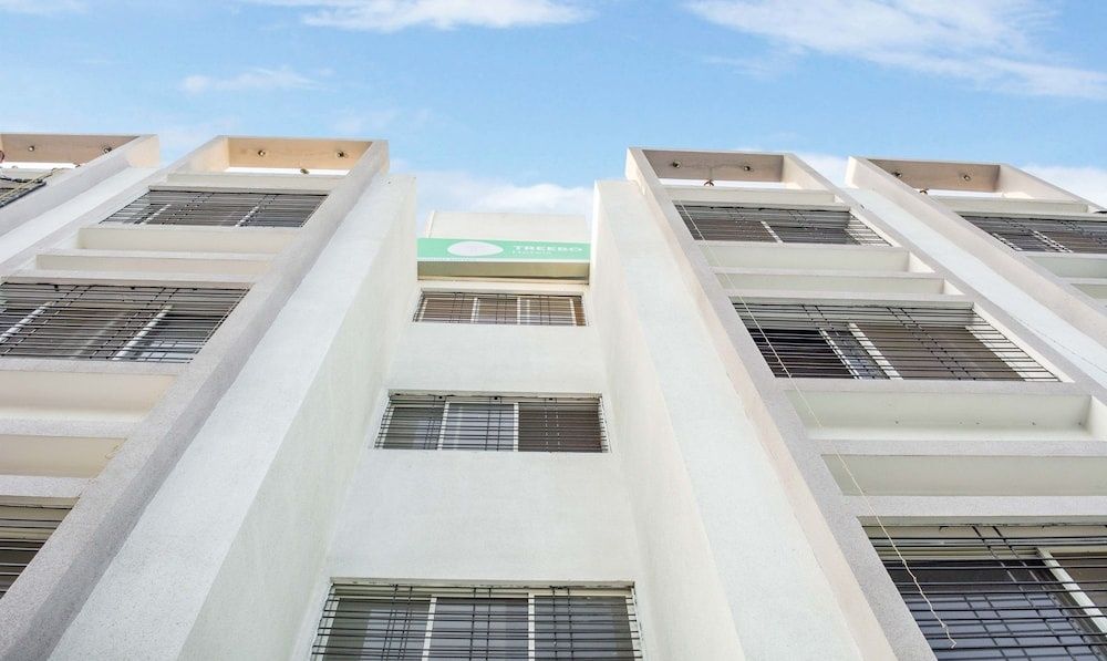 undefined Treebo Naunidh Suites 2