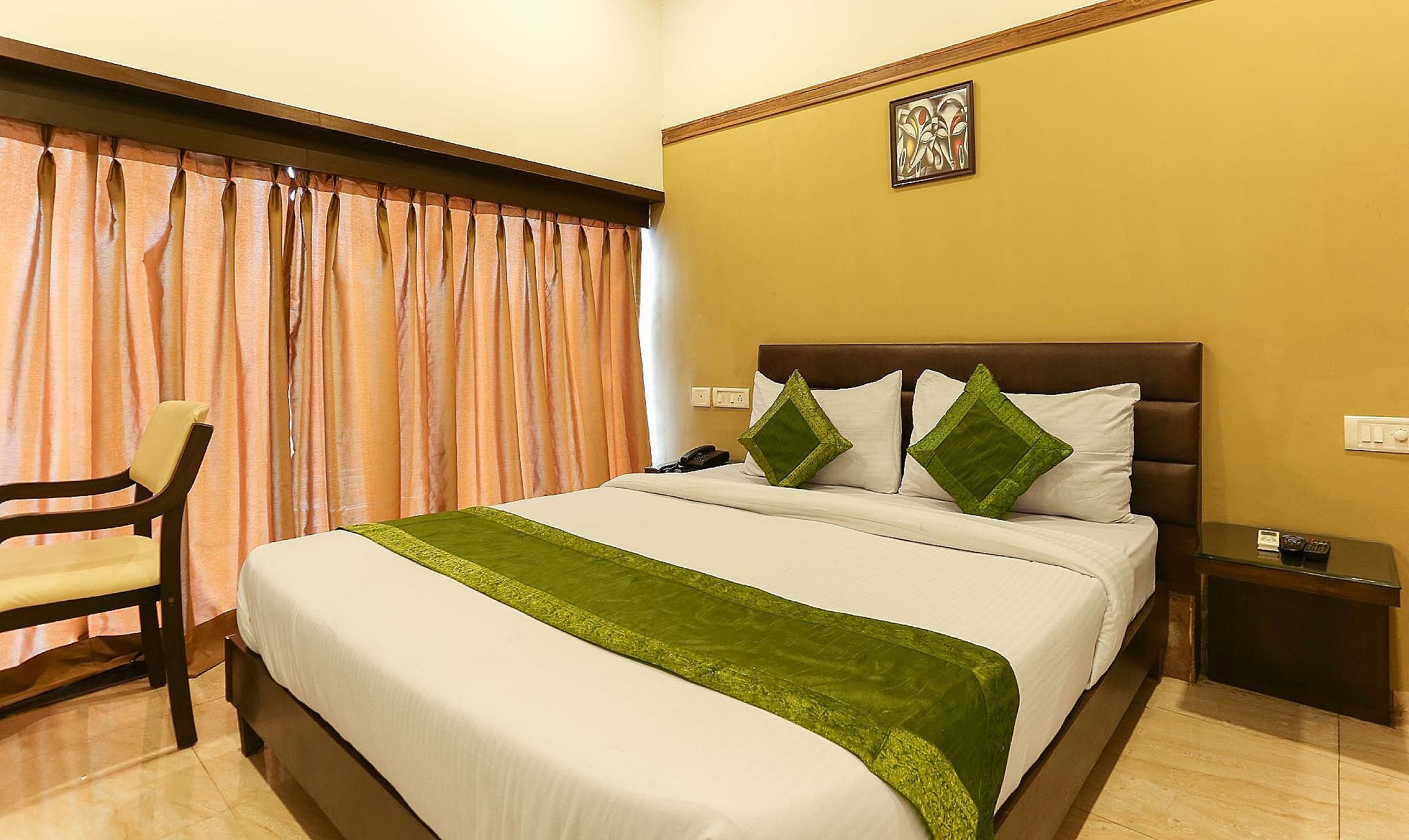 Hotel Seven- Centre of City Chandigarh Deluxe Room 9