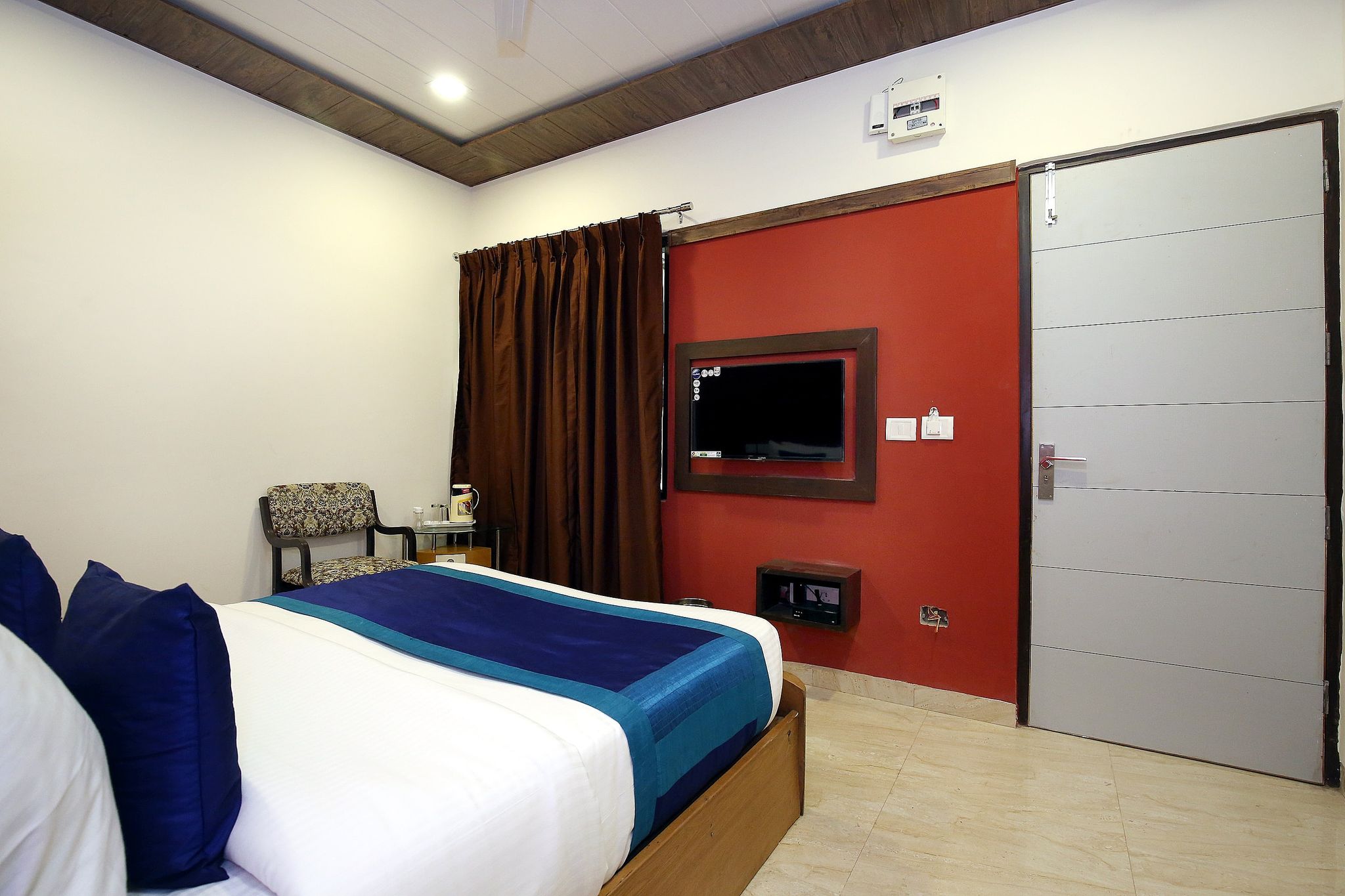Hotel Seven- Centre of City Chandigarh Deluxe Room 6