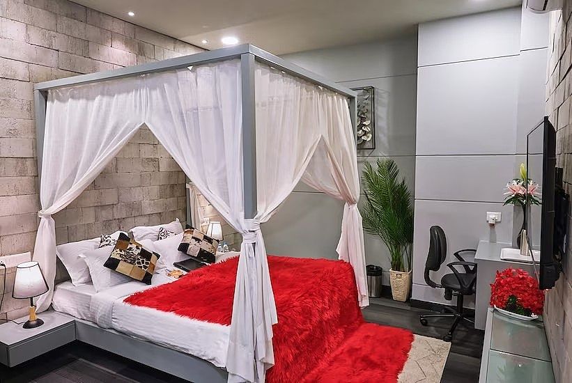 Tribecca Select Deluxe Room 2