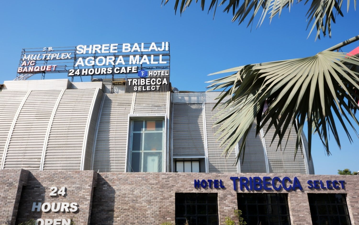 undefined Tribecca Select 7