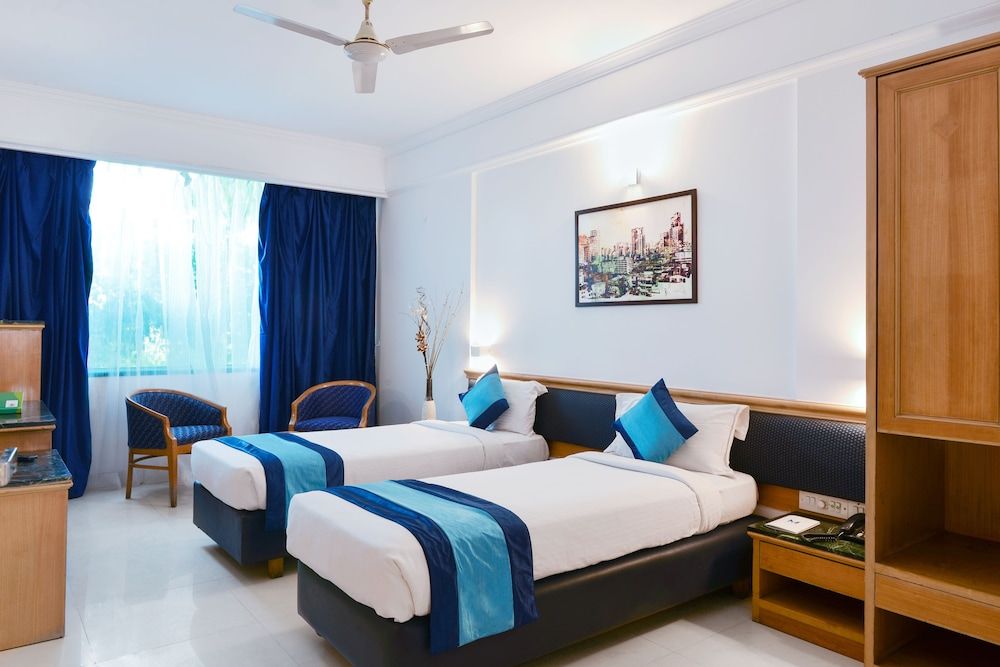 undefined Hotel Mint Salisbury Park