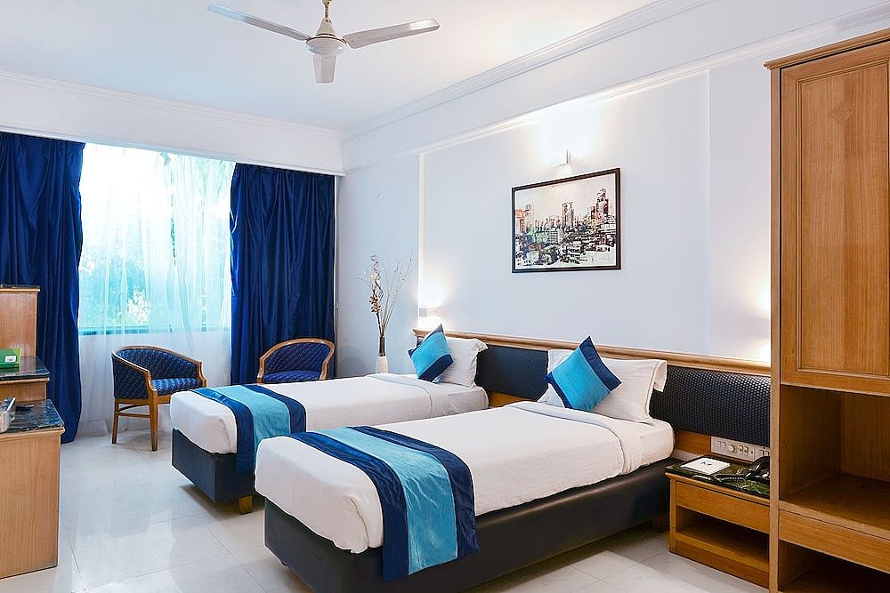 undefined Hotel Mint Salisbury Park 8