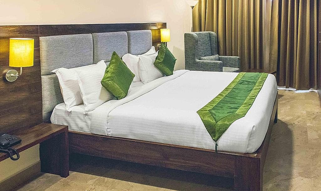 Treebo PL Grand, Vishakapatnam Standard Double Room 12