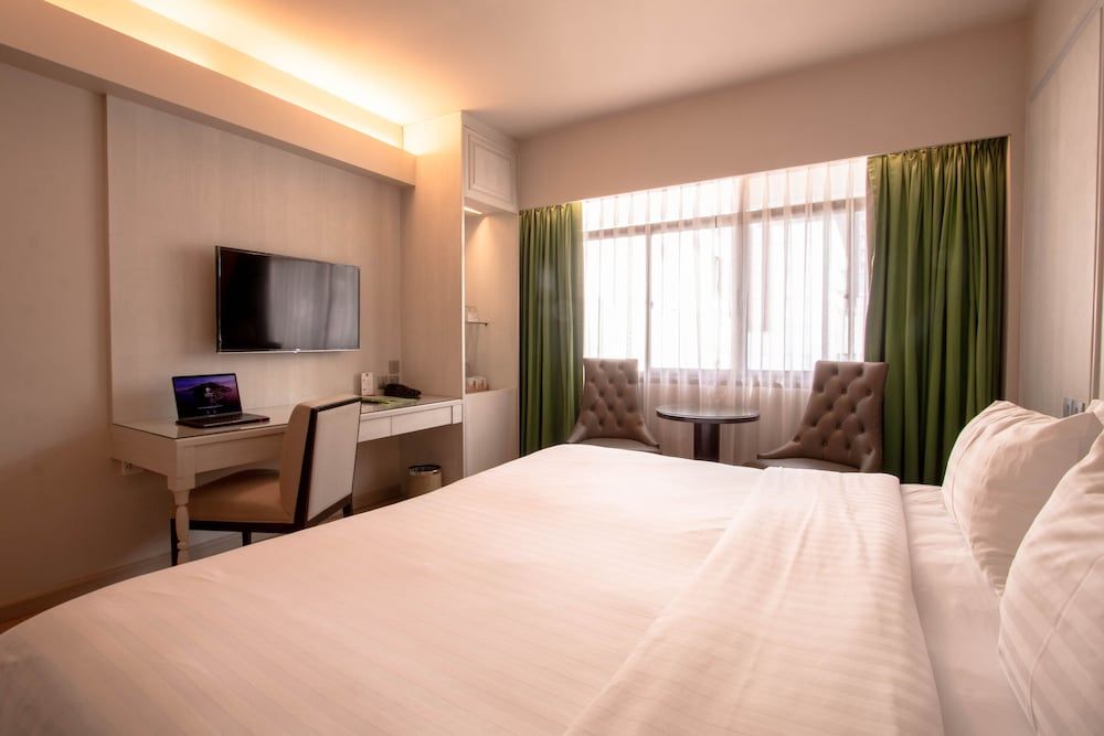 Premier King Room