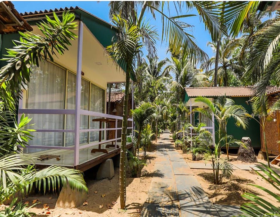 undefined Village Susegat Beach Resort 8