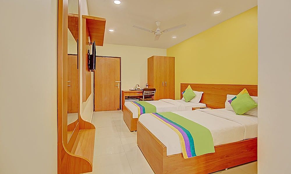 Treebo TMS Residency Deluxe Double Room 17