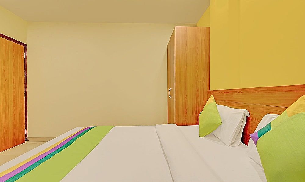 Treebo TMS Residency Standard Double Room 9