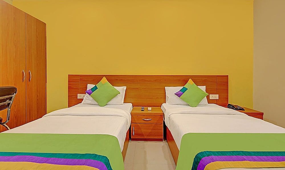 Treebo TMS Residency Deluxe Double Room 15