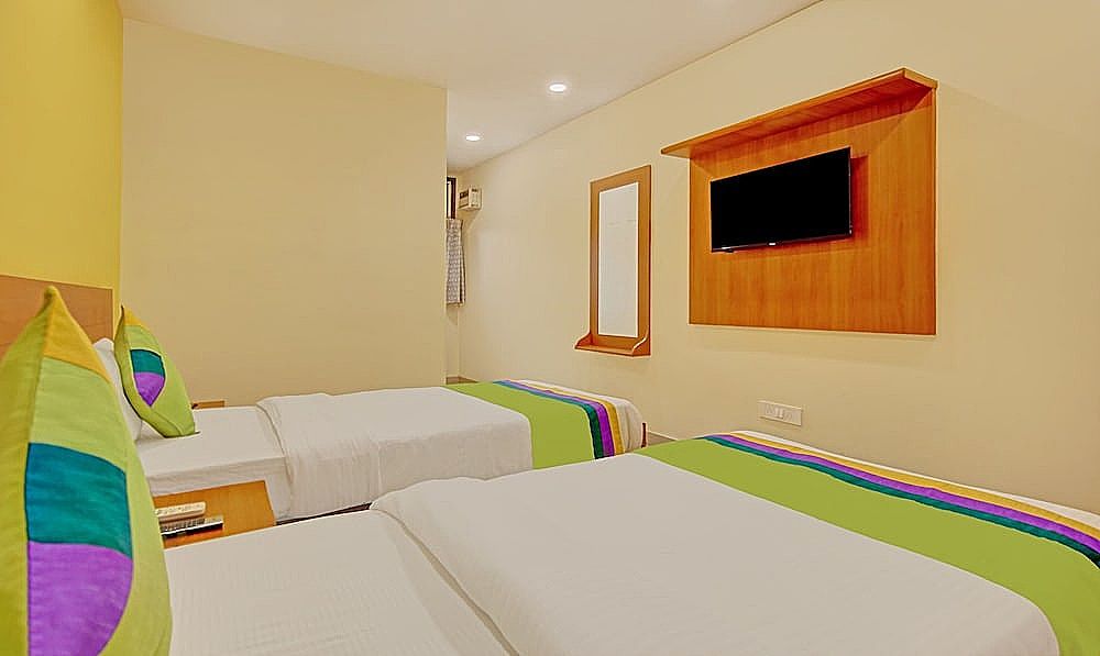 Treebo TMS Residency Deluxe Double Room 19