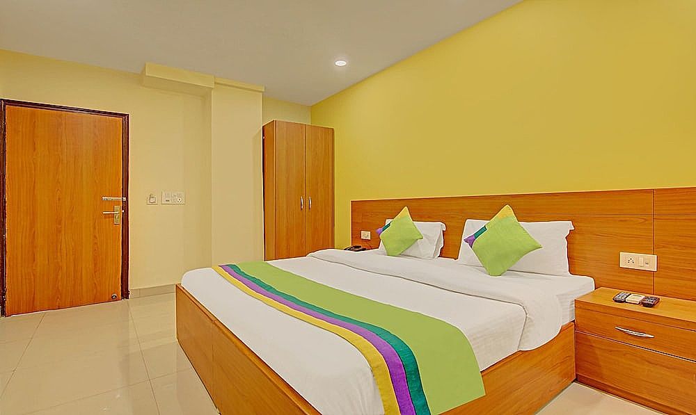 Treebo TMS Residency Deluxe Double Room 10